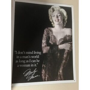 Marilyn Monroe DE sign #1492 metal sign wall decor “living in a Man's World” EUC